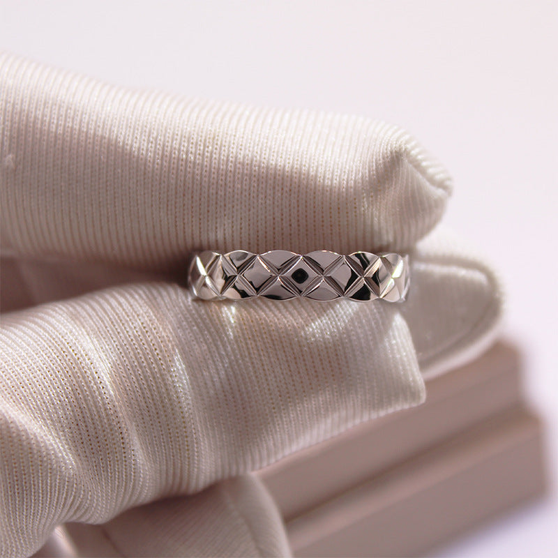 Coco Crush Ring in 18K Gold Metal Size One Size