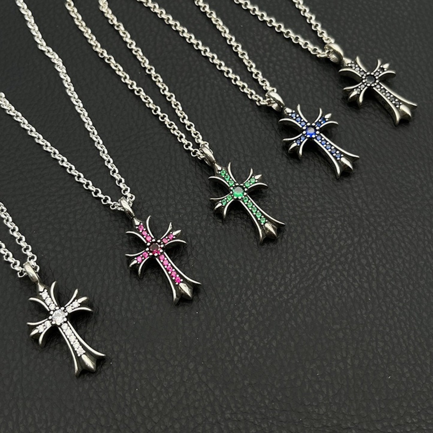 Cross Vintage White Gold Diamond Necklace for Men & Women Designer Eternal Hearts Goth Silver White Diamond Cross Necklace